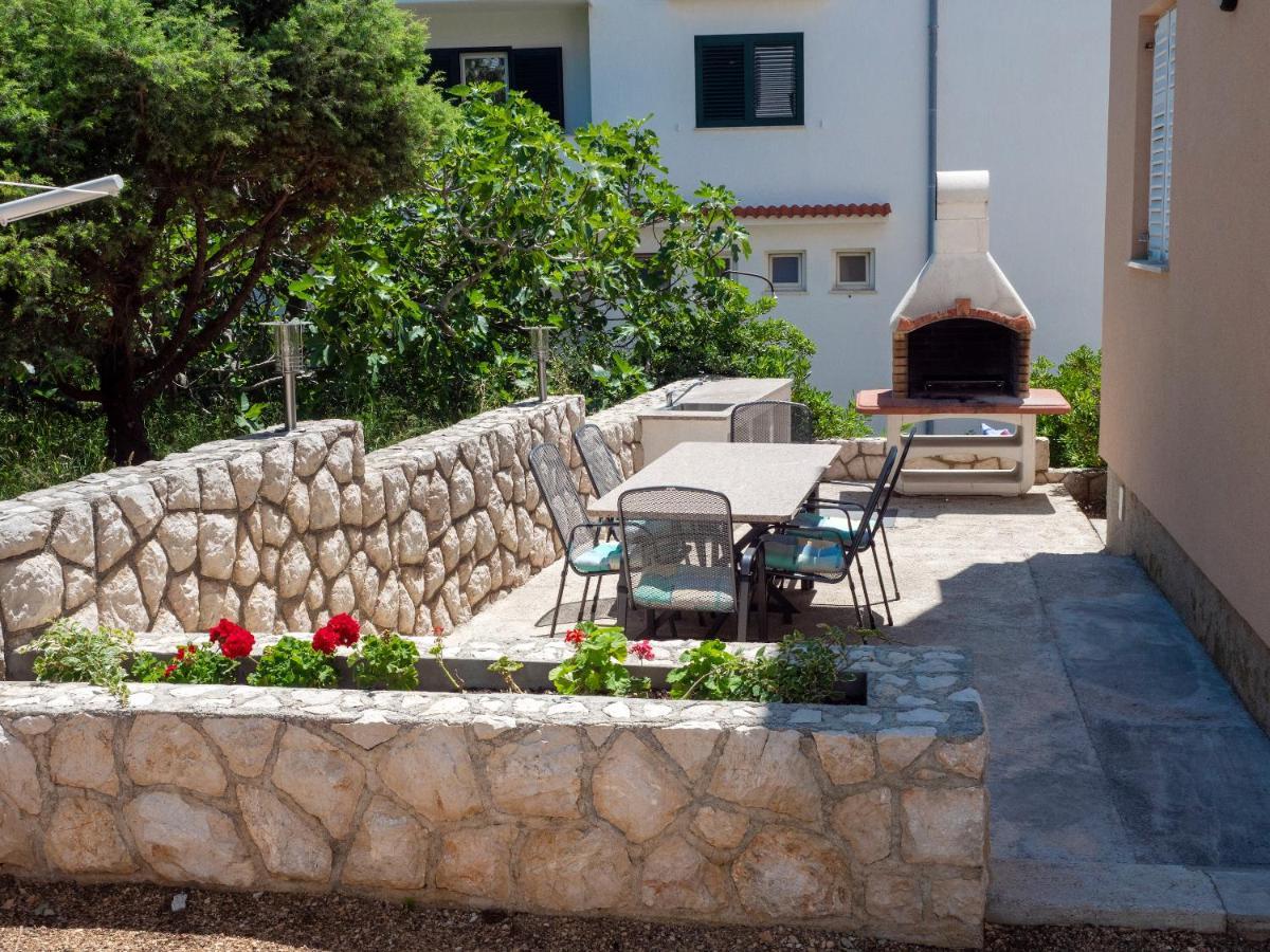 Apartments Dokovic Barbat na Rabu Dış mekan fotoğraf
