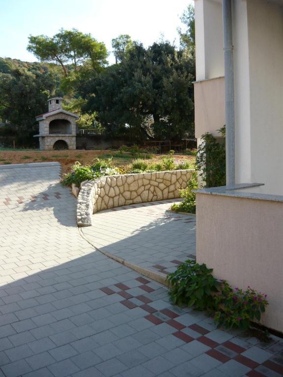 Apartments Dokovic Barbat na Rabu Dış mekan fotoğraf