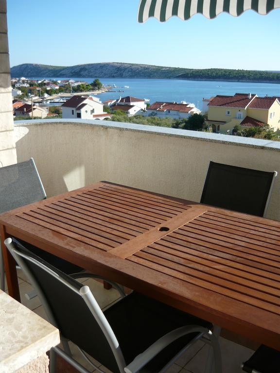 Apartments Dokovic Barbat na Rabu Oda fotoğraf